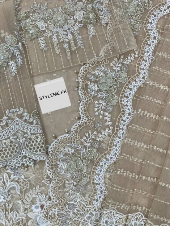 Alternative view of Net Fabric Heavy Saree Article